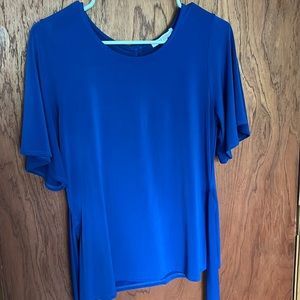 Green envelope Los Angeles royal blue shirt